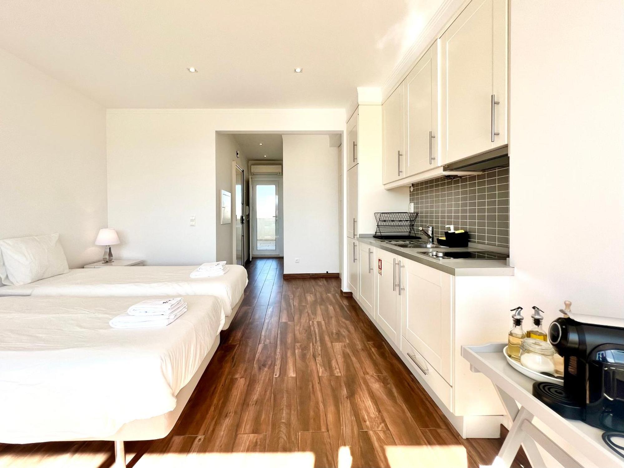 Home Out Saldanha Lisbon Exterior photo